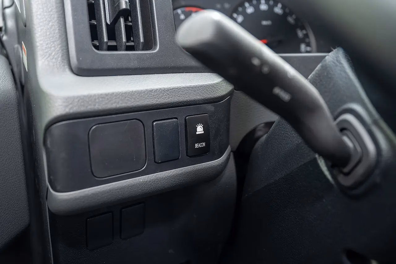 coaster-prisoner-transporter-interior-G19