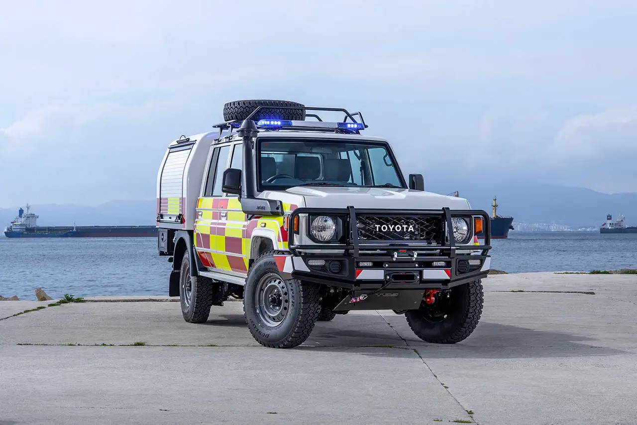 support-fire-truck-exterior-G2